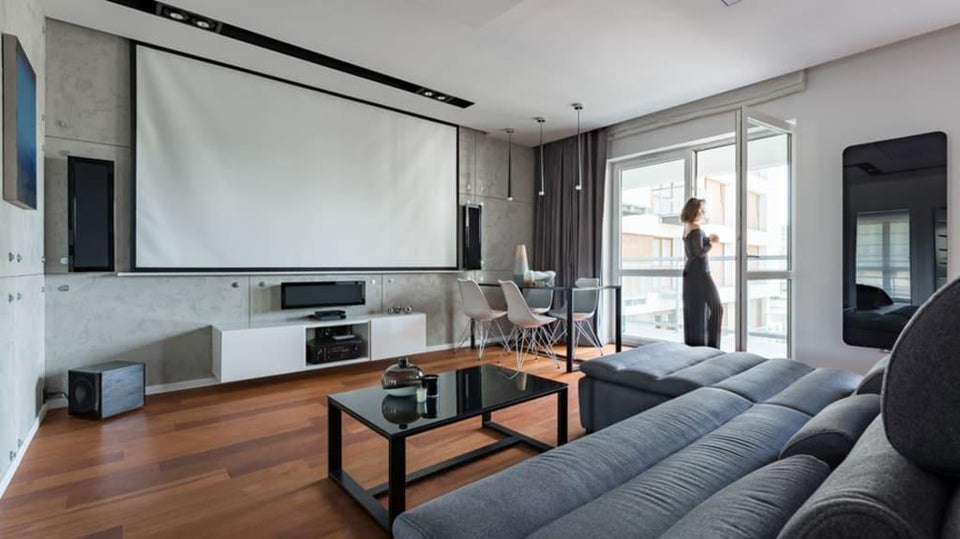 How to Choose the Best Projector Screen in 2026: Complete Buying Guide