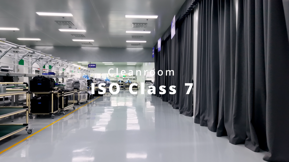 How to Choose a Projector Supplier: A Complete B2B Buyer’s Guide